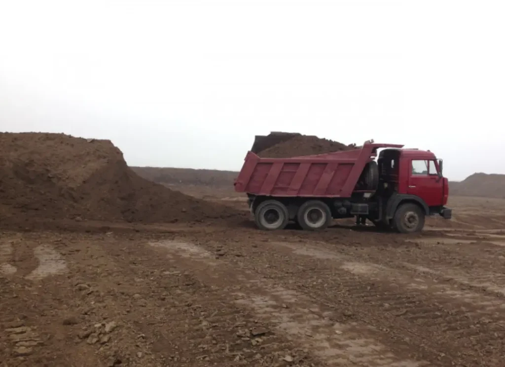 Hauling Service Heading Image